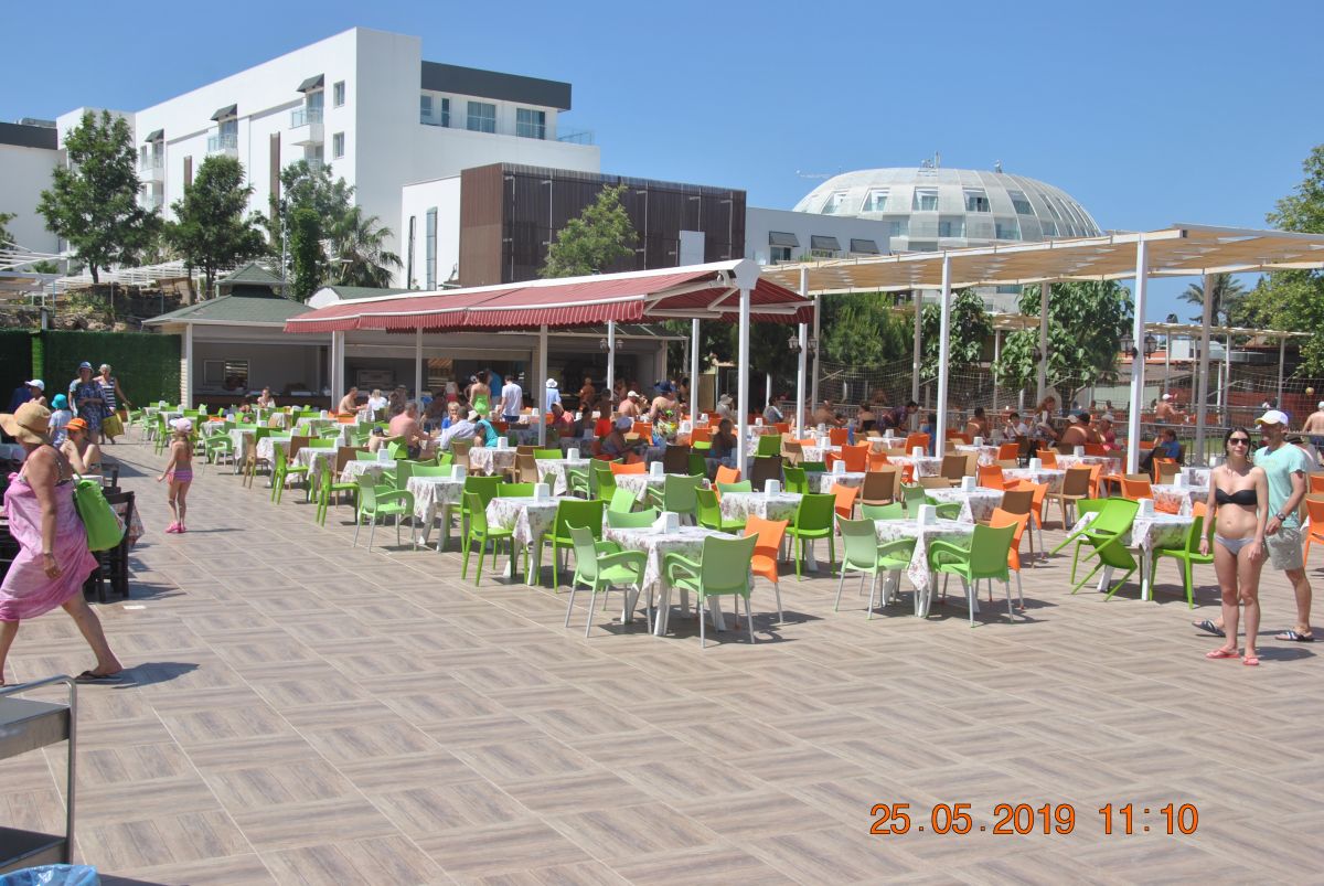 imagini hotel LONICERA RESORT